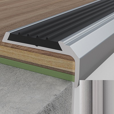 Угол 40х20 с резин вставкой