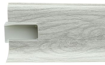  Плинтус с центр. К. каналом 58мм Дуб веронский 836, 40шт (1*2,5м)